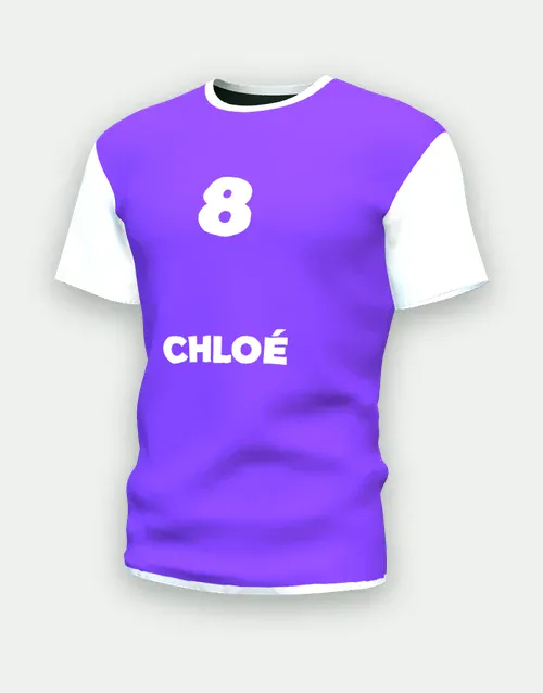 Maillot de foot personnalisé violet au prénom Chloé, numéro 8