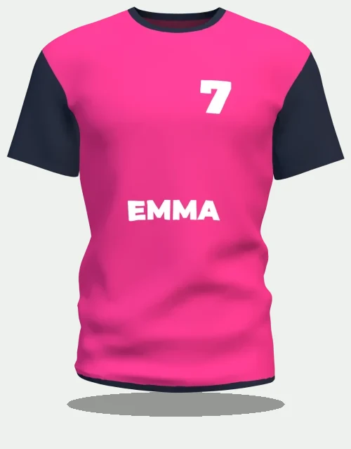 Maillot de foot personnalisé rose au prénom Emma, numéro 7